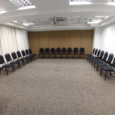 Kayros Business Hotel Jaragua do Sul Bagian luar foto