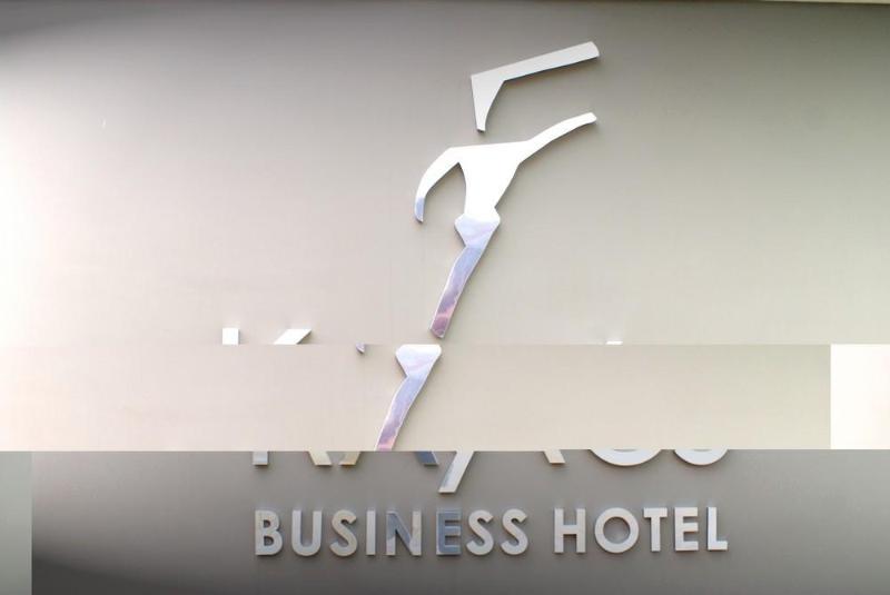 Kayros Business Hotel Jaragua do Sul Bagian luar foto