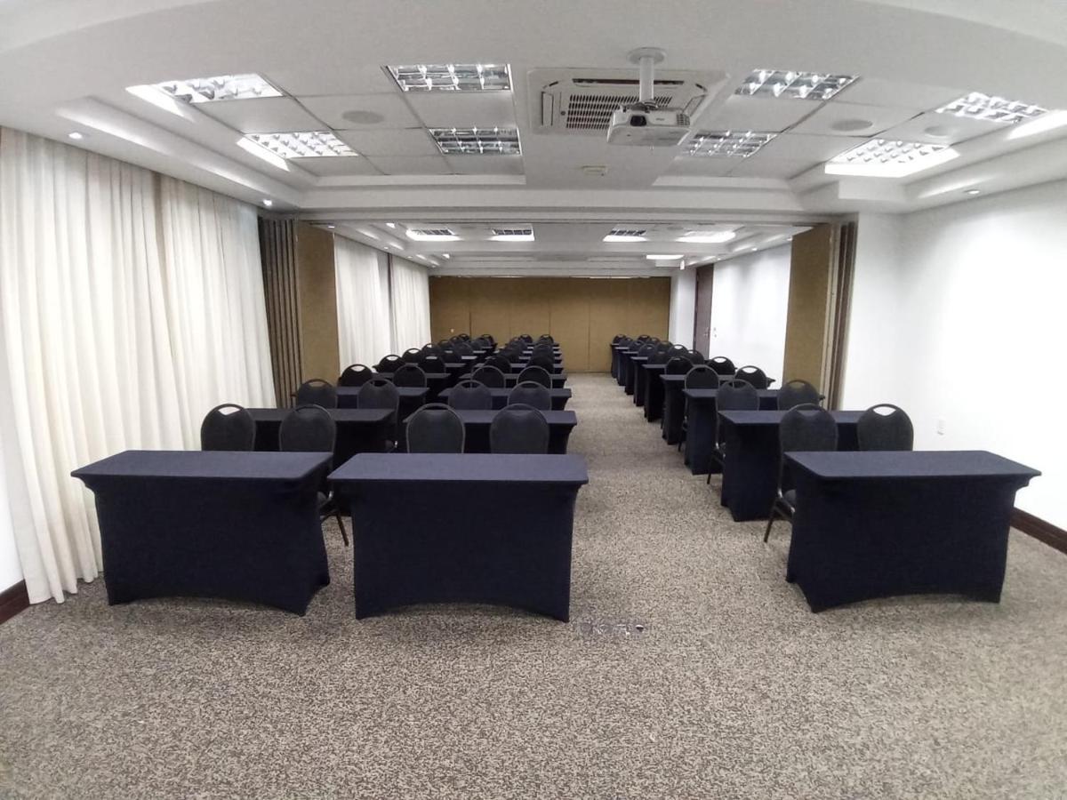Kayros Business Hotel Jaragua do Sul Bagian luar foto